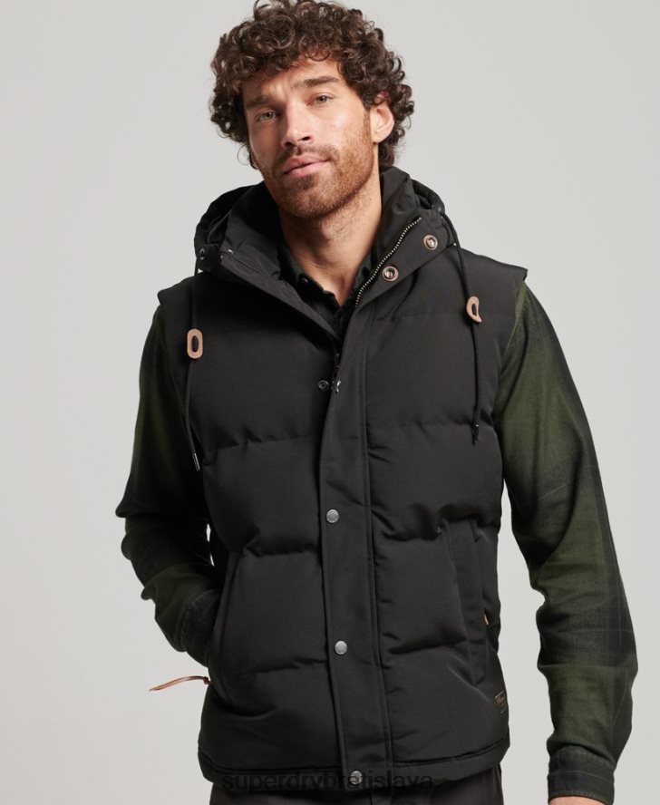 Superdry muži Everest puffer vesta s kapucňou 6B4ZTR929 oblečenie čierna