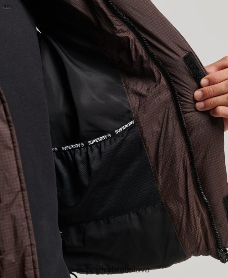 Superdry muži dotyková krátka vystužená vesta 6B4ZTR958 oblečenie hnedá