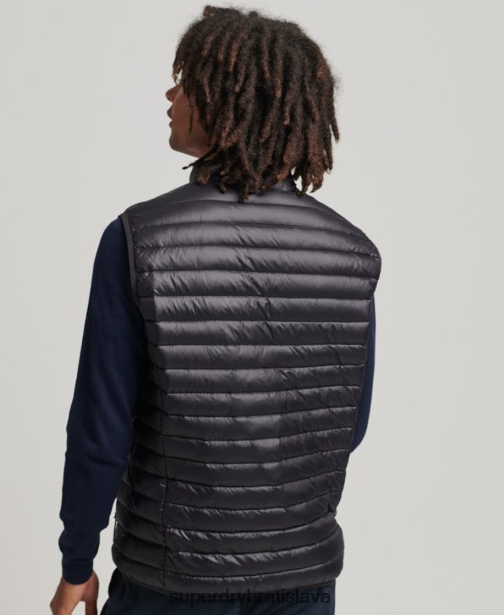 Superdry muži tech core down gilet 6B4ZTR4637 oblečenie čierna