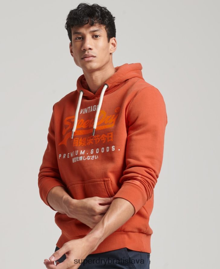 Superdry muži prémiová prefarbená mikina s vintage logom 6B4ZTR471 oblečenie oranžová