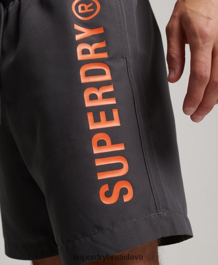 Superdry muži Core sport 17-palcové recyklované plavkové šortky 6B4ZTR385 oblečenie tmavošedý