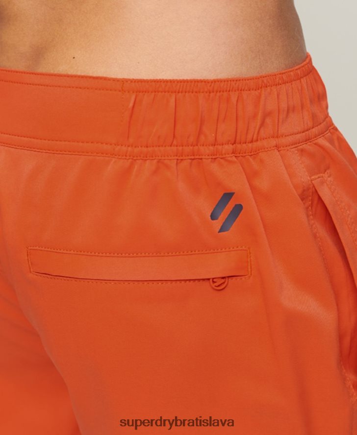 Superdry muži Recyklované športové šortky 6B4ZTR13 oblečenie oranžová