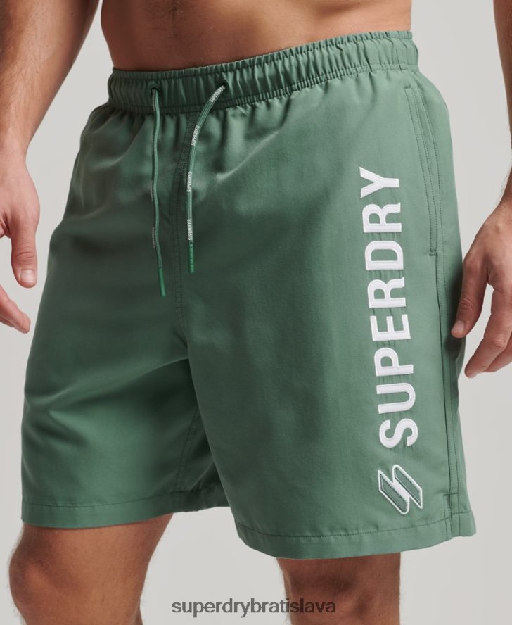 Superdry muži nášivka 19-palcové recyklované plavky 6B4ZTR56 oblečenie zelená