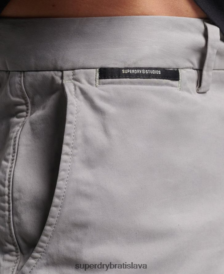 Superdry muži Chino šortky s jadrom z organickej bavlny 6B4ZTR349 oblečenie svetlo šedá
