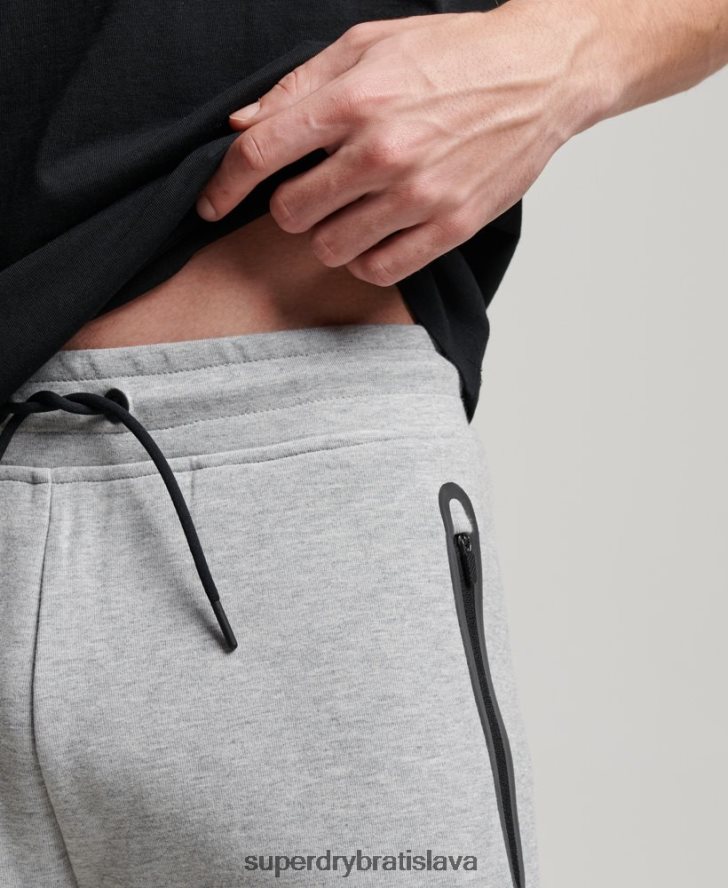 Superdry muži gymtech šortky 6B4ZTR283 oblečenie sivá