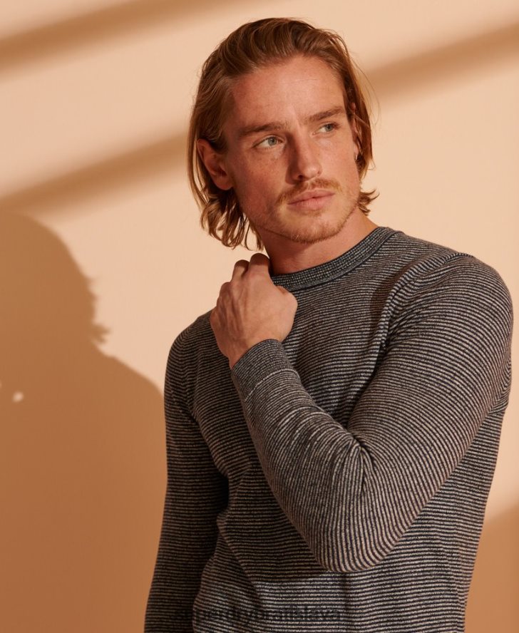 Superdry muži oranžový štítok crew jumper 6B4ZTR5356 oblečenie tmavošedý