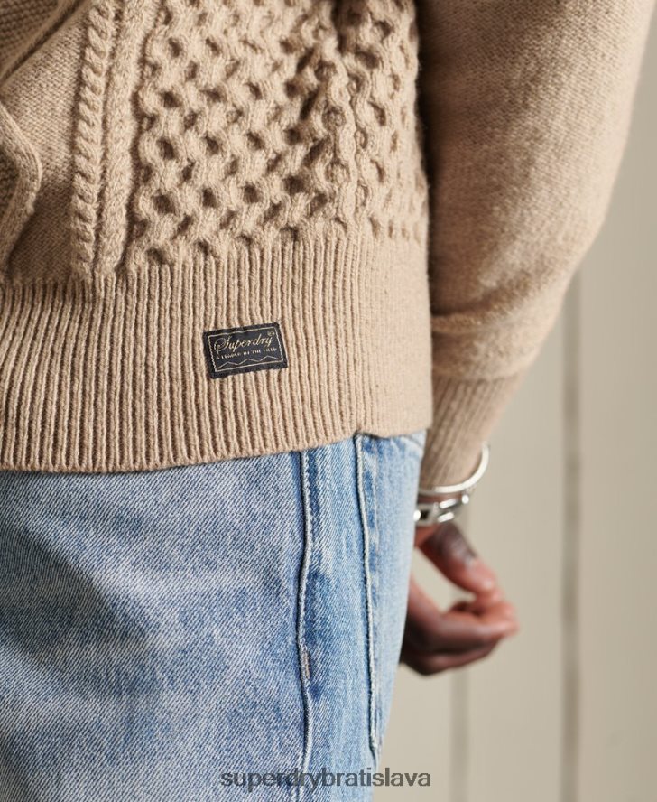 Superdry muži patchwork kábel crew jumper 6B4ZTR5313 oblečenie krém