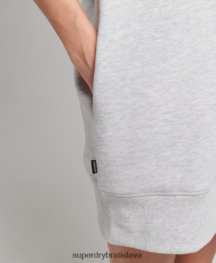 Superdry ženy Teplé šaty s vyšívaným logom z organickej bavlny 6B4ZTR2461 oblečenie svetlo šedá