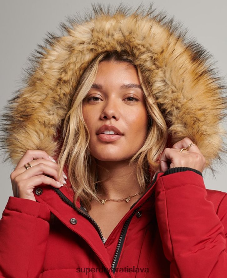 Superdry ženy Everest puffer bomber s kapucňou 6B4ZTR3676 oblečenie červená