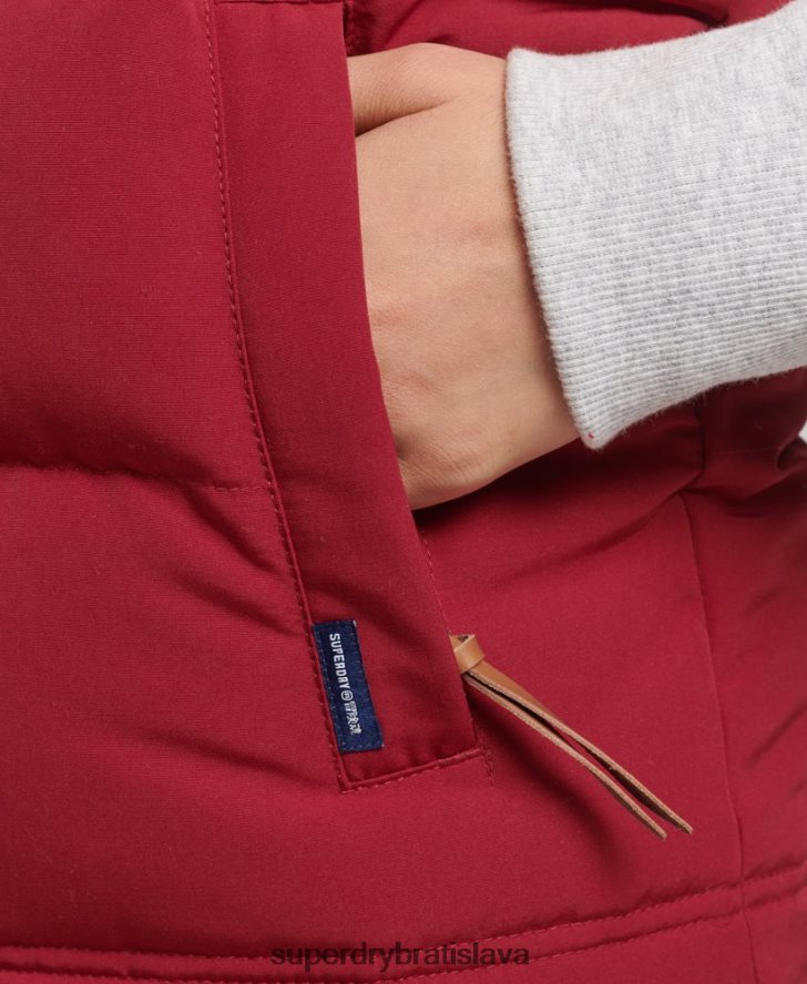 Superdry ženy Everest puffer vesta s kapucňou 6B4ZTR3667 oblečenie červená