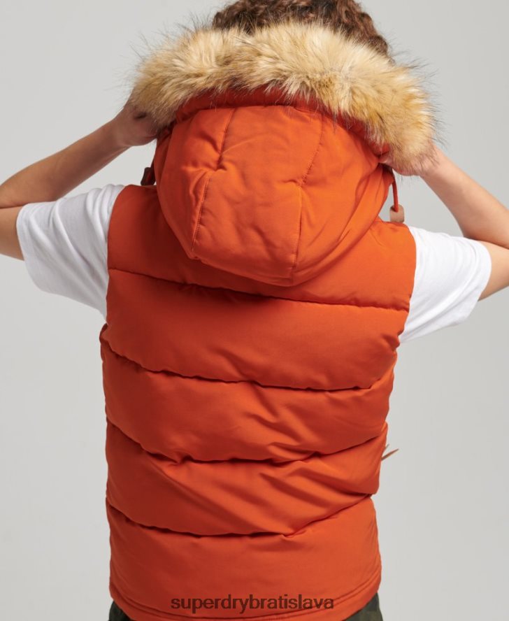 Superdry ženy Everest vesta z umelej kožušiny 6B4ZTR3592 oblečenie oranžová