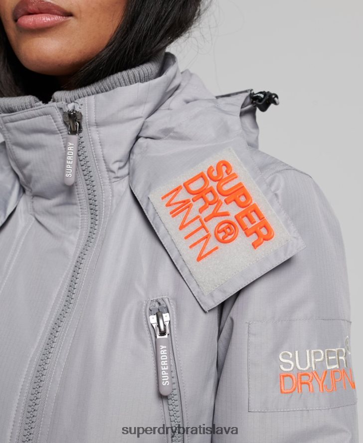 Superdry ženy horská sd-windcheater bunda 6B4ZTR3533 oblečenie svetlo šedá