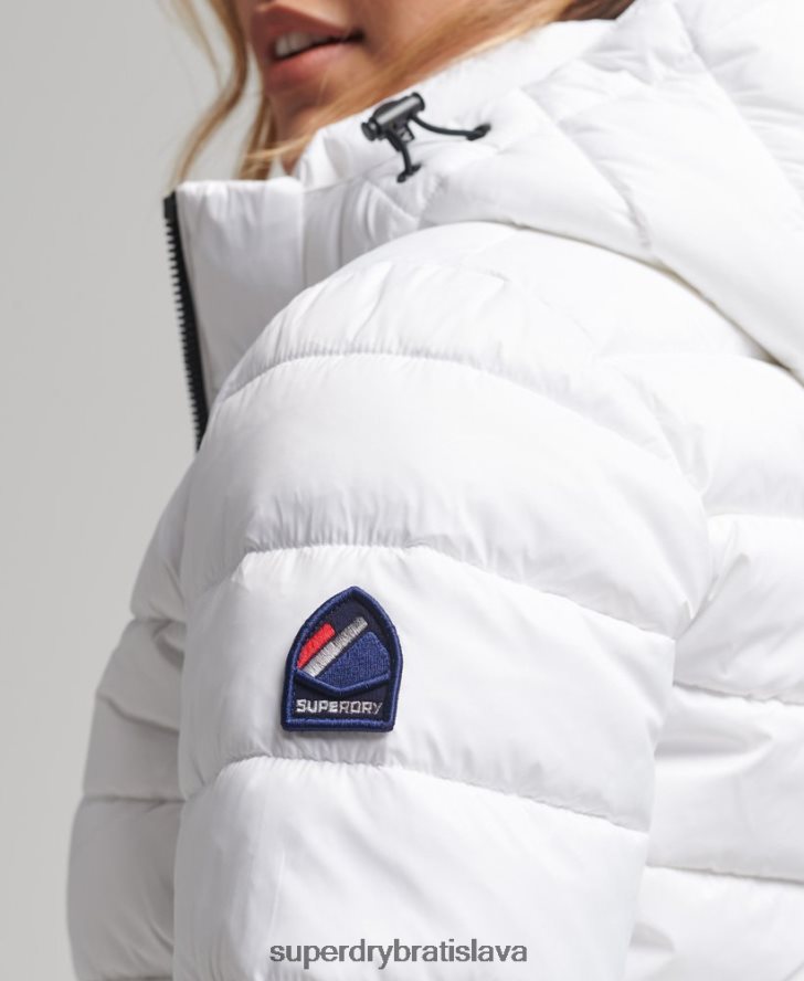 Superdry ženy klasická nafukovacia bunda s kapucňou 6B4ZTR3712 oblečenie biely