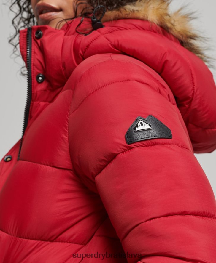 Superdry ženy krátka bunda strednej vrstvy s kapucňou 6B4ZTR3632 oblečenie červená