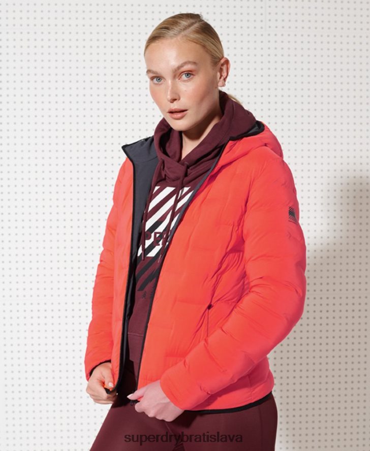 Superdry ženy obojstranná nafukovacia bunda 6B4ZTR5738 oblečenie červená