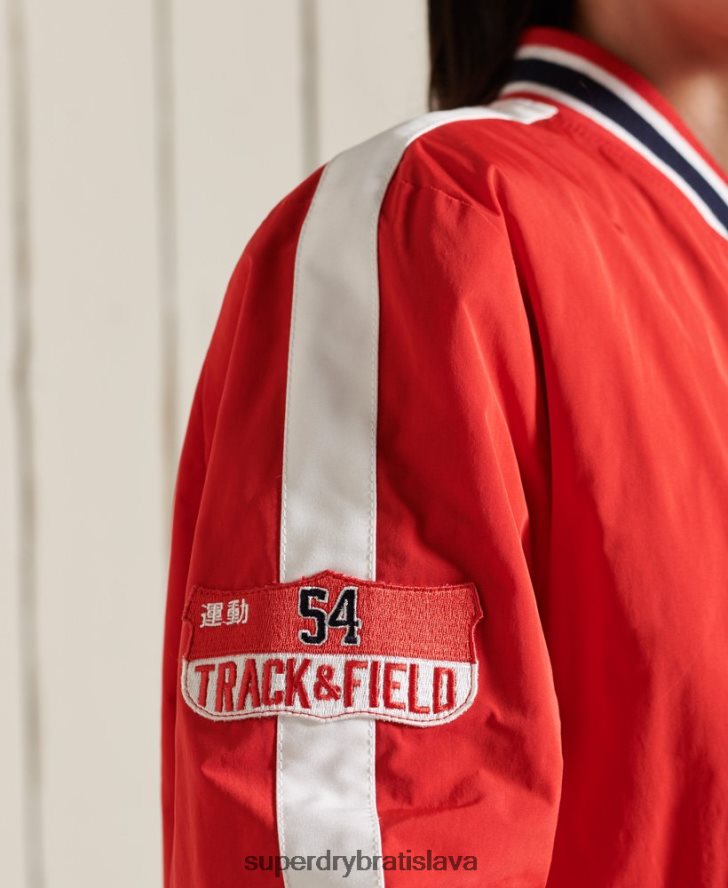 Superdry ženy oversized vysokoškolský bomber 6B4ZTR3842 oblečenie červená