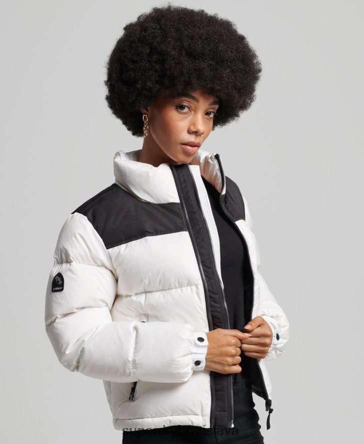 Superdry ženy športová bunda s kódom 6B4ZTR5579 oblečenie biely