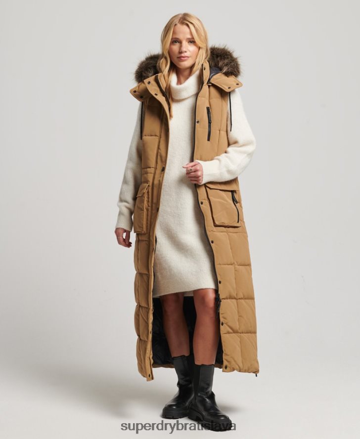 Superdry ženy puffer vesta s kapucňou z umelej kožušiny 6B4ZTR3572 oblečenie hnedá
