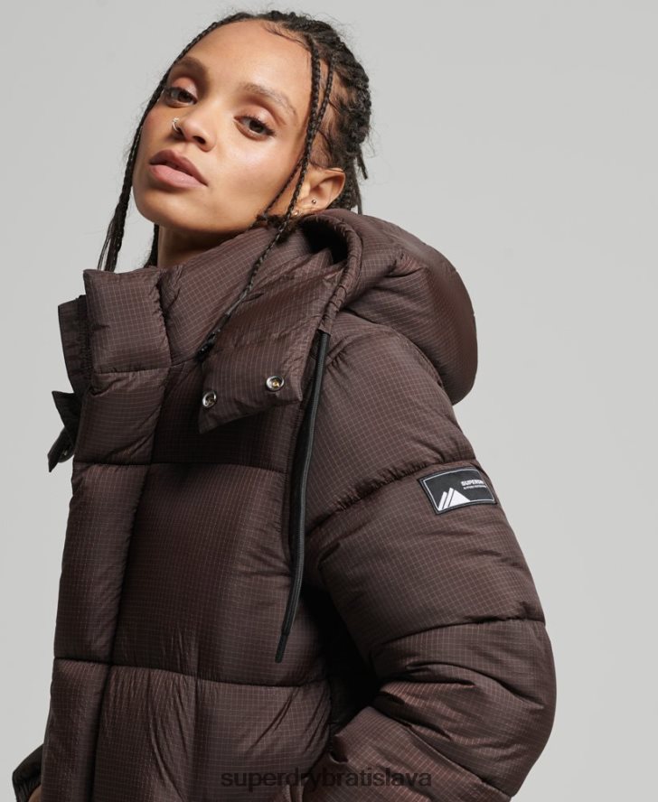 Superdry ženy ripstop puffer bunda s kapucňou 6B4ZTR3576 oblečenie hnedá