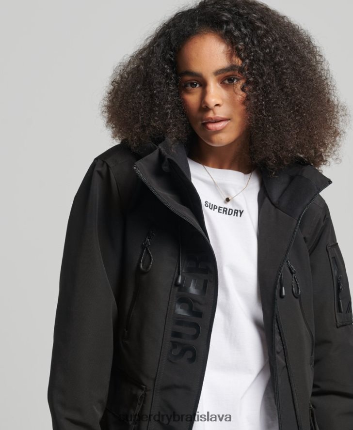 Superdry ženy ultimátna sd vetrovka s kapucňou 6B4ZTR3806 oblečenie čierna