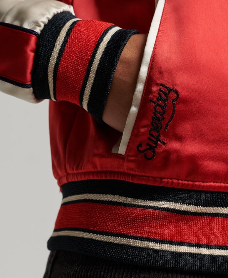 Superdry ženy vintage vyšívaná sukajanová bunda 6B4ZTR3517 oblečenie červená