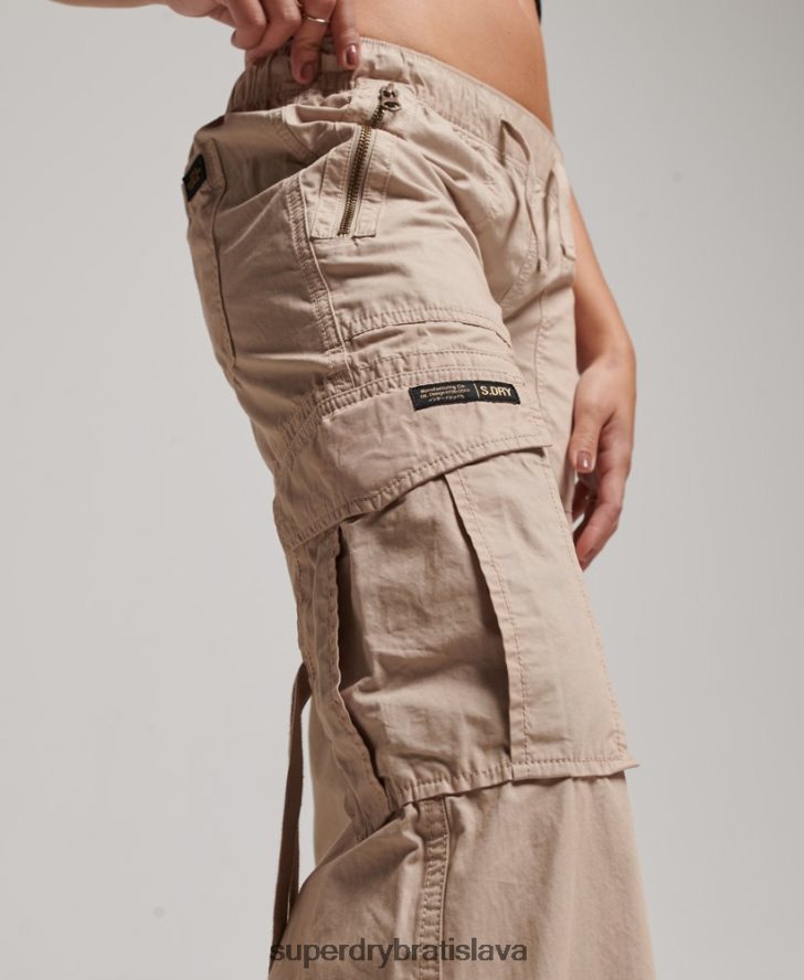 Superdry ženy nízke cargo nohavice so širokými nohavicami 6B4ZTR2001 oblečenie krém