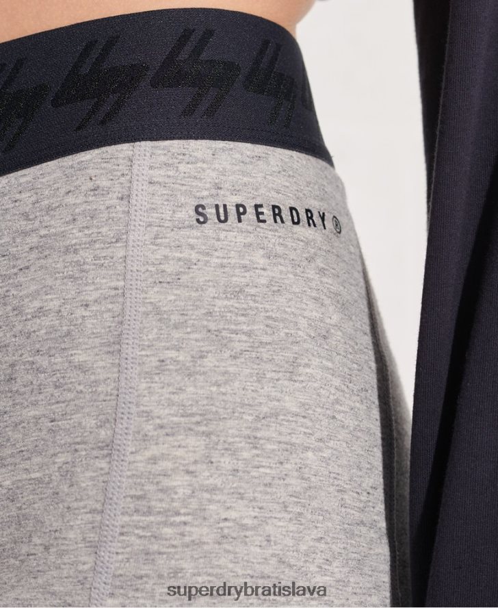 Superdry ženy nevyhnutné cyklistické šortky 6B4ZTR3158 oblečenie sivá