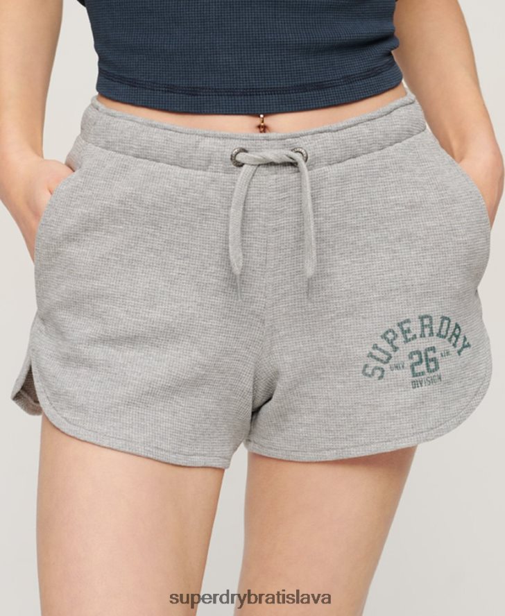 Superdry ženy športové základné vaflové šortky 6B4ZTR2183 oblečenie sivá