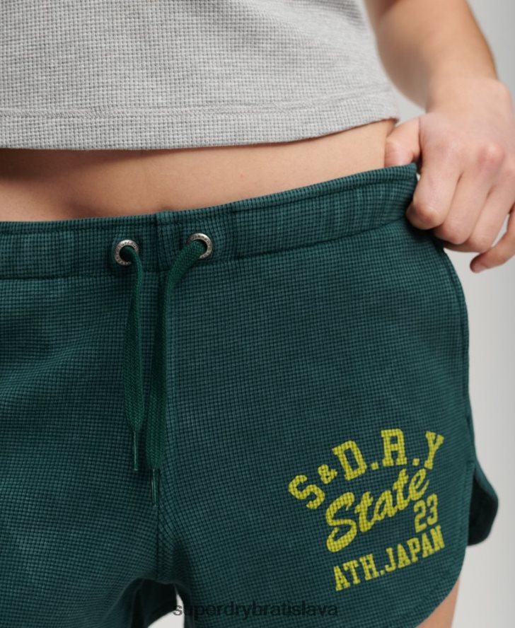 Superdry ženy športové základné vaflové šortky 6B4ZTR3109 oblečenie zelená