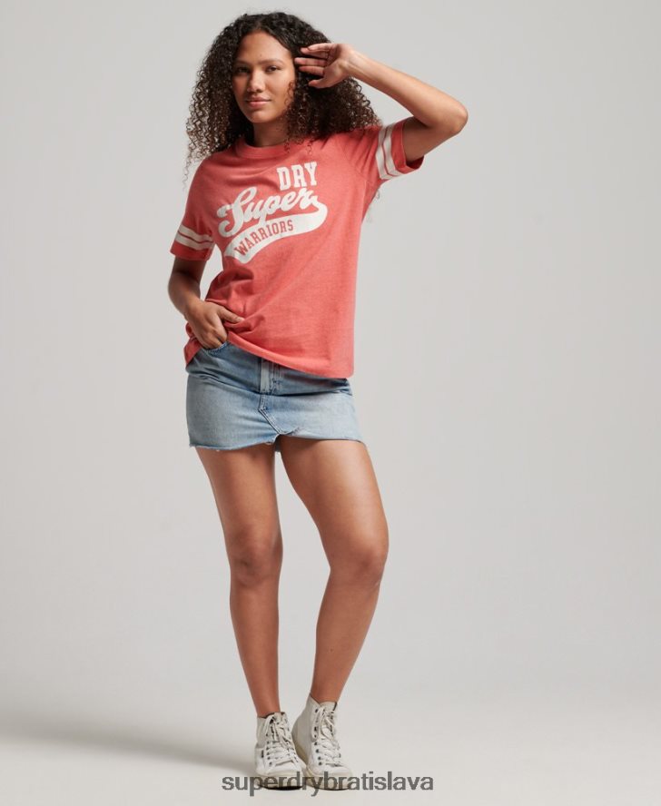 Superdry ženy Kolegiátne tričko s vintage skriptom z organickej bavlny 6B4ZTR2247 oblečenie koralový