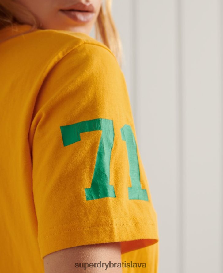 Superdry ženy vysokoškolské tričko atletickej únie 6B4ZTR2795 oblečenie zlato