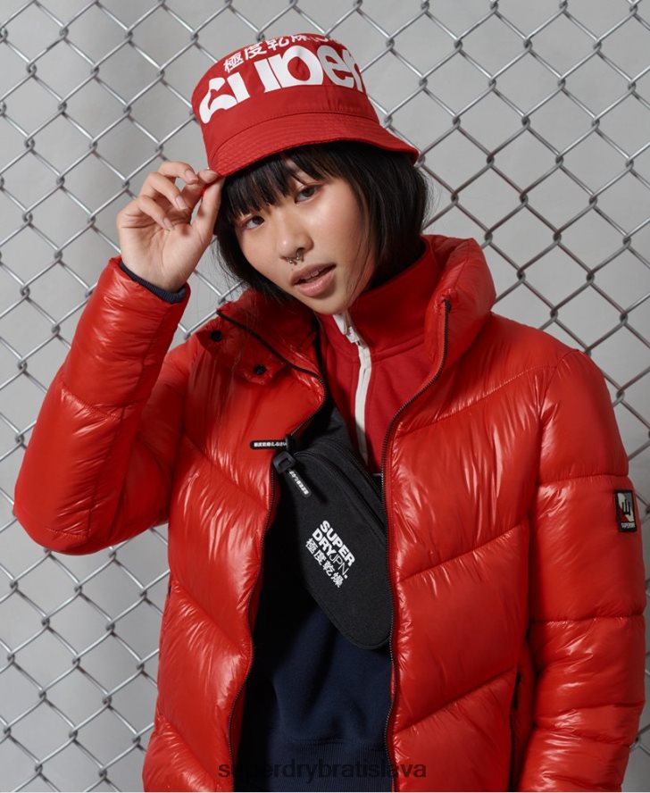 Superdry ženy bucket hat s logom 6B4ZTR4328 príslušenstvo červená